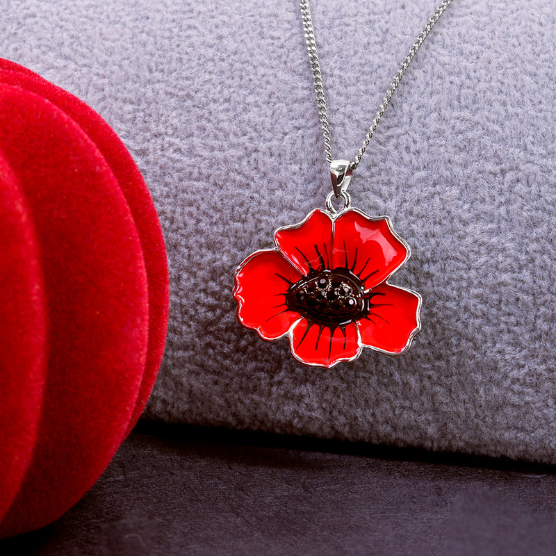 Poppy Necklace